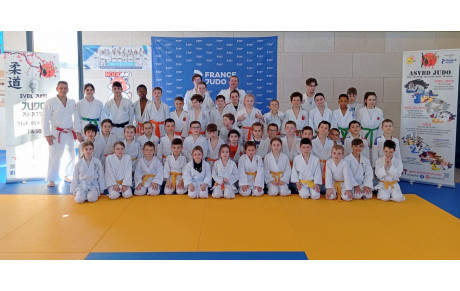 LE JUDO AU FEMININ ET REGROUPEMENT CLUBS AMIS SAMEDI 29 NOVEMBRE